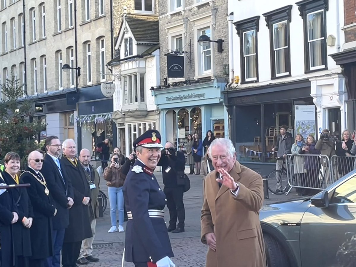 Happening now: couple of photos of Prince Charles right outside our <a href="/Cambridge_Uni/">Cambridge University</a> offices 

<a href="/RoyalFamily/">The Royal Family</a> #cambridge #PrinceCharles