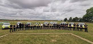 bedspolicerural's tweet photo. @bedspolicerural officers have issued a CPNW (Community Protection Notice Warning) to a male suspected of hare coursing this morning near Shefford #ruralcrimeweekofaction #7FOpGalileo @NFUBedsHunts https://t.co/4epjylaMdi