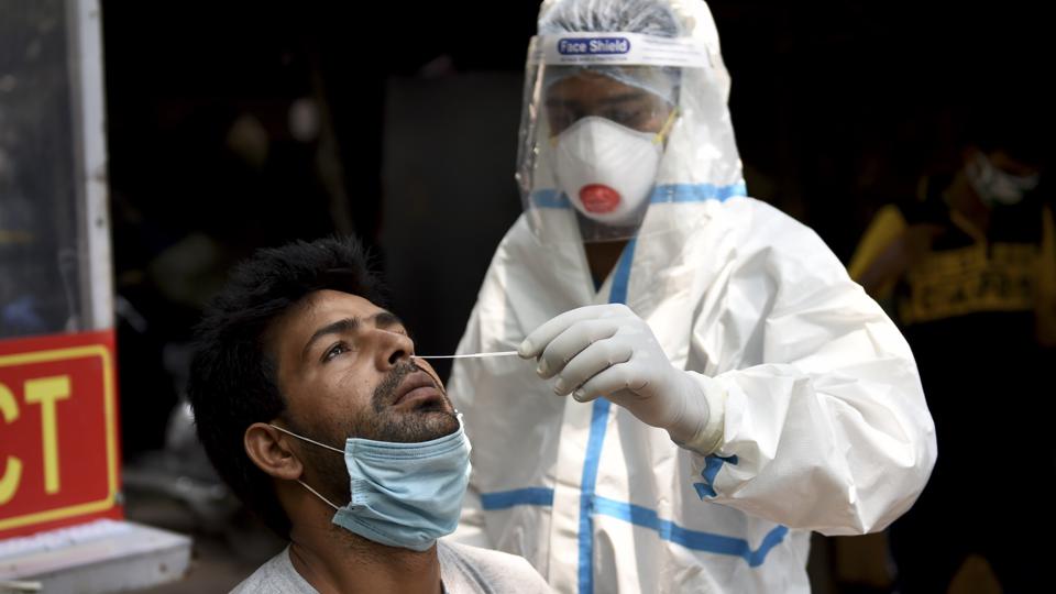 Forbes's tweet photo. India Reports Lowest Daily Covid-19 Cases In 543 Days Despite Busy Festival Season https://t.co/0CjRxg78xN https://t.co/DCuSJ528fm