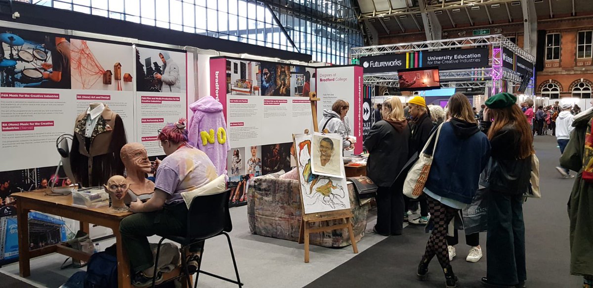 BdSchoolofArt's tweet photo. Just getting started at stand 15 @CreateYourFuture in Manchester. Come and have a chat about our industry led courses. #studywithus #wedeveloptalent @BradfordCollege @ucas_online @UCASMedia https://t.co/6bwLhcfRZQ