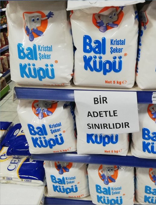 pusholder's tweet photo. Türkiye'de şeker kotayla satılıyor. https://t.co/qj27OfsRHX