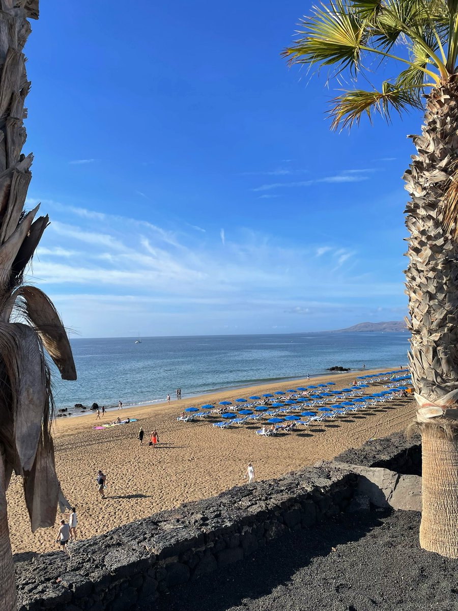 conalmabranding's tweet photo. #Lanzarote y su verano eterno.
Un sueño.
❤️🌅🌊 https://t.co/J9Dbq4iXvJ