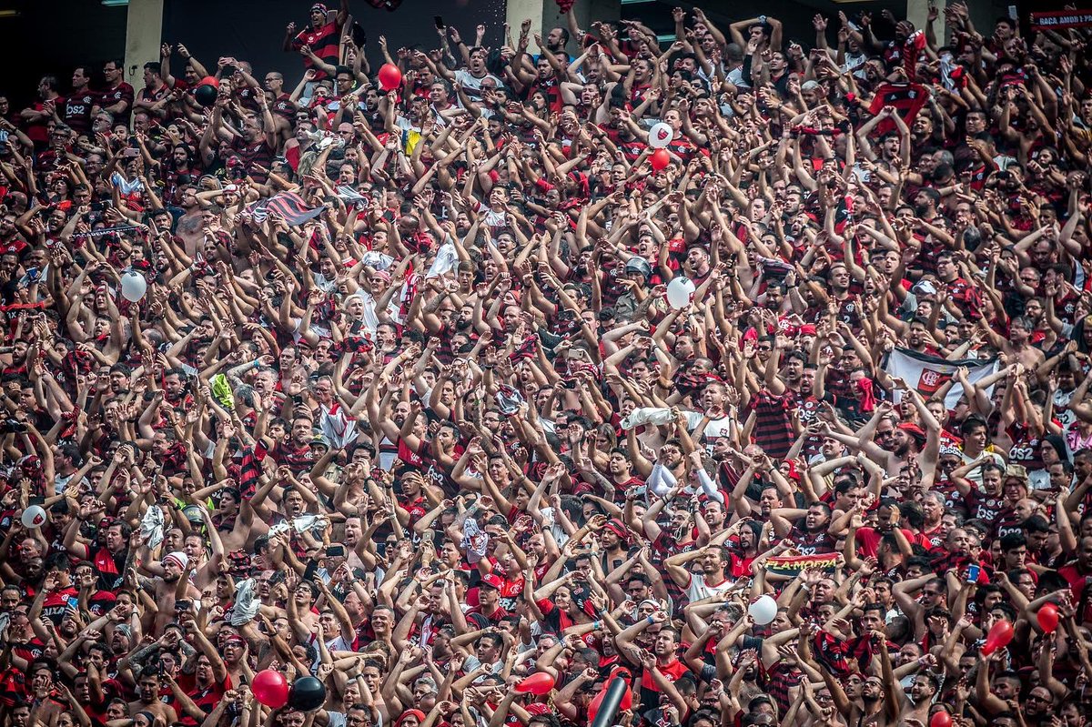 Flamengo's tweet image. Há 2 anos (2019), o Mengão conquistava o bicampeonato da Libertadores ao vencer o River Plate por 2 a 1, de virada, em Lima, com dois gols do predestinado @gabigol. #CRF #MuseuDoFlamengo

📸 @AlexandreVidal1 / CRF