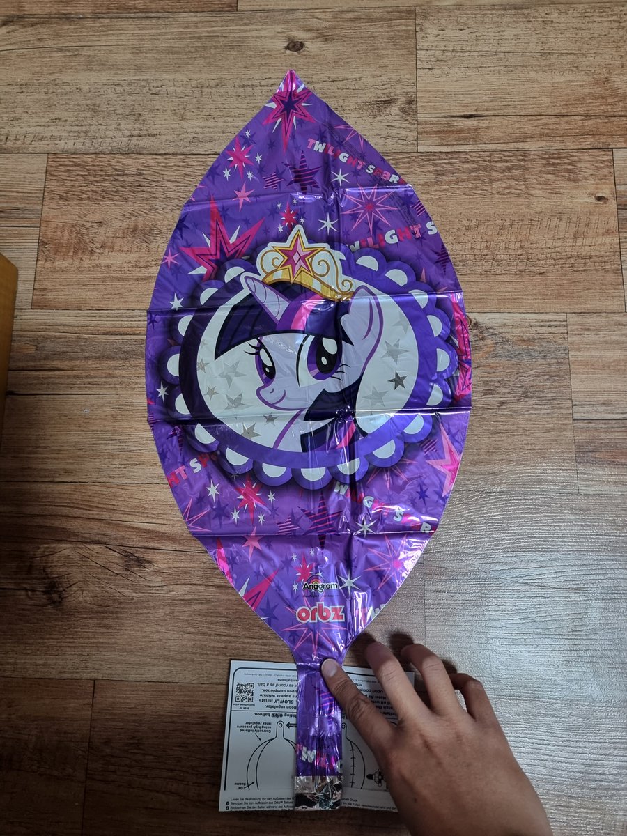 BalloonGuyKorea's tweet photo. #귀엽고 #예쁘고 #깜찍한 #마이리틀포니 #캐릭터풍선 을 소개합니다^^
My Little Pony Orbz Balloon Made by Anagram

#mylittlepony #anagramballoons #orbzballoon https://t.co/bzkUhObEIW