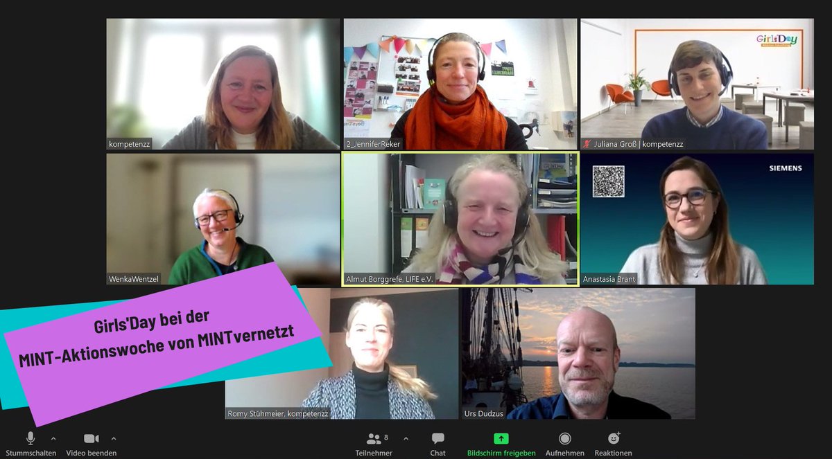 Herzlichen Dank für die tollen Fishbowl-Diskussion im Rahmen der @mintvernetzt Aktionswoche. Urs Dudzus vom @BSO__Team, Almut Borggrefe von @LIFEeVBerlin, Anastasia Brant von <a href="/SiemensDE/">Siemens Deutschland</a> und Romy Stuehmeier <a href="/Stuehm/">Romy Stühmeier</a> gaben reichlich Input zu Vernetzung + Ansprache von Mädchen. #MINT