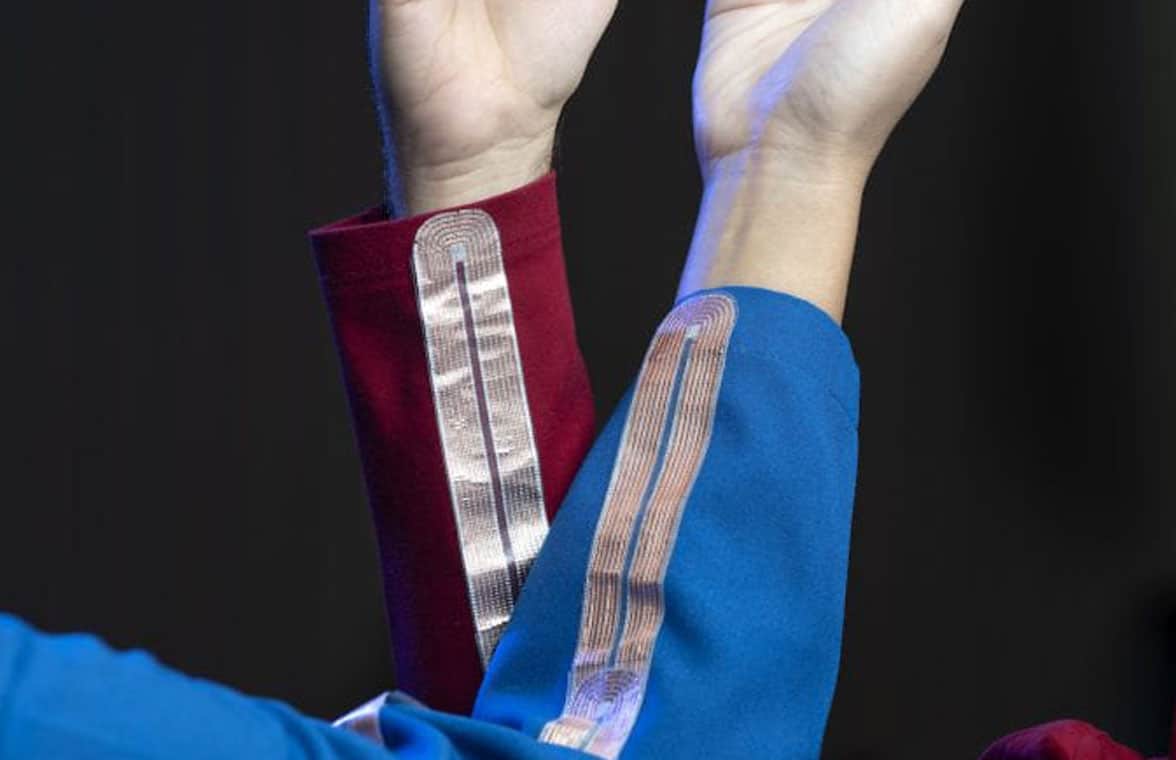 nfcworld's tweet photo. Researchers use extended-range NFC to develop smart fabric for multiple use cases https://t.co/SSVuOUoAjn #NFCWorld #UniversityofCalifornia https://t.co/FTZeDajYe0