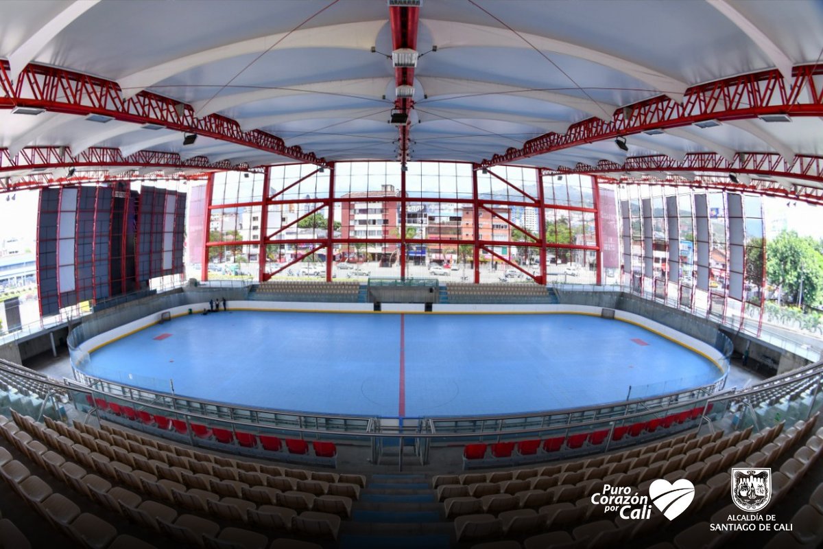 HaciendaCali's tweet photo. Día a día trabajamos unidos por invertir en nuestra ciudad, mejorar sus escenarios y seguir consolidando a Cali como la ciudad deportiva. ¡Estamos listos para ser parte de la historia! 

#AntorchaCali2021 🔥 #TeQueremosCali💙❤️💚 https://t.co/QsDrg1xz6L