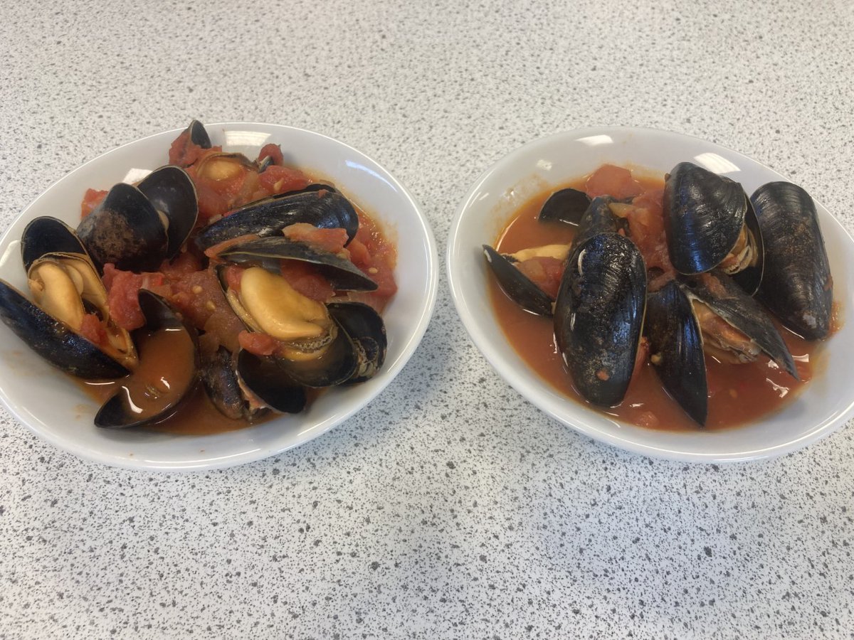 Year 11 had a fantastic chance to cook with fresh seafood as part of The Fish In Schools Hero Programme, run by The Food Teachers Center and produced some amazing meals! #fishheros #musselpower @offshoreShell @Foweyshellfish @foodtcentre @fishmongersCo @mjseafood @freshDirectUK