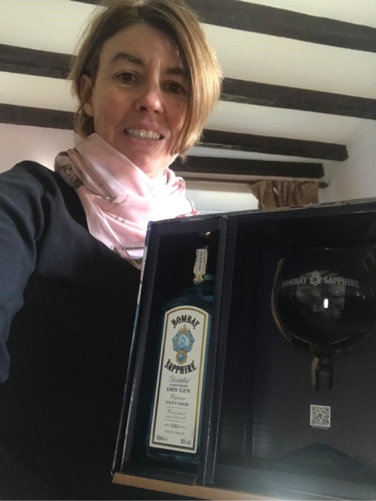 Populusselect's tweet image. Last week our Research Director Donna James celebrated 3 years with Team Populus. 

Donna - 'It’s been a great 3 years, and I am looking forward to being part of Populus’s growth and success in the next 3’ 

#workanniversary #birthday #teampopulus