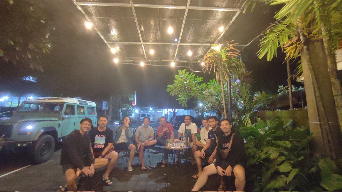 nyomanaryox's tweet photo. Last night https://t.co/hgu0jRtSS2