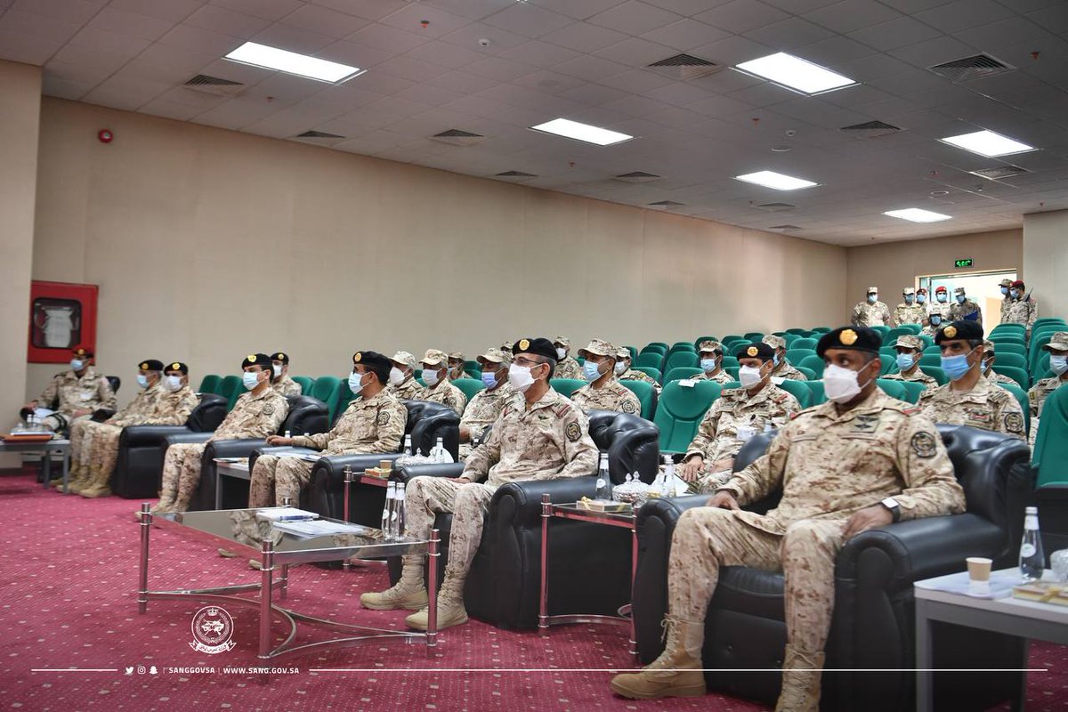 sanggovsa's tweet photo. سمو اللواء الركن نايف بن ماجد ⁦رئيس⁩ ⁦الجهاز⁩ ⁦العسكري⁩ المكلف ورؤساء الهيئات، في زيارة تفقدية للواء الإمام محمد بن سعود الآلي، ولواء التدخل السريع الخاص الأول.
#وزارة_الحرس_الوطني https://t.co/Vv7D9n3698