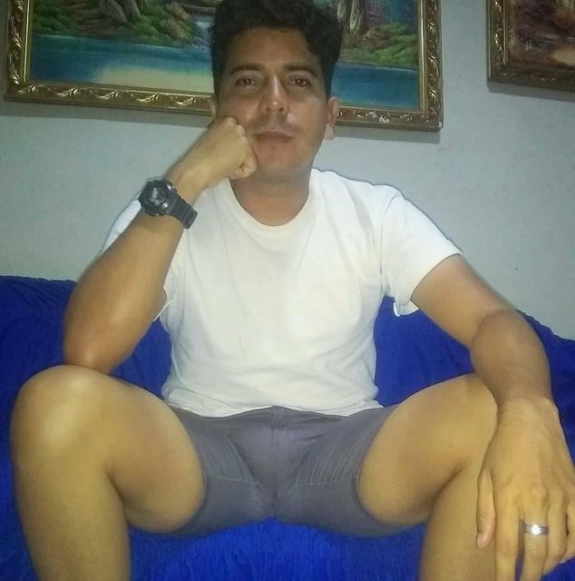 mi mami dice que me inviten a salir