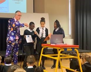 news4trinity's tweet photo. Primary worship with Steve Gurnett this morning, learning about the importance of caring for Godโs World #chaplaincy #worship #learninglovingliving #lifeinitsfullness https://t.co/p8EHynxSSK