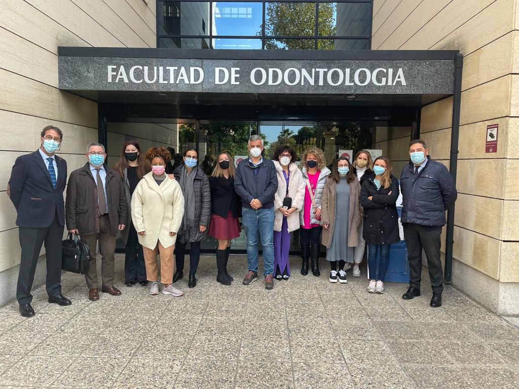 ticareimplants's tweet image. 👉 A continuación, un resumen de la participación de Ticare con la Universidad de Sevilla en el curso sobre "Tratamientos avanzados en implanto-prótesis"

🗓️ 18-20 de noviembre
👨‍⚕️ Dra @AnaOrozcoVaro y Dr.Pablo Dominguez
▶️ bit.ly/cursosevillaim…

 #ImplantTraining #implantología
