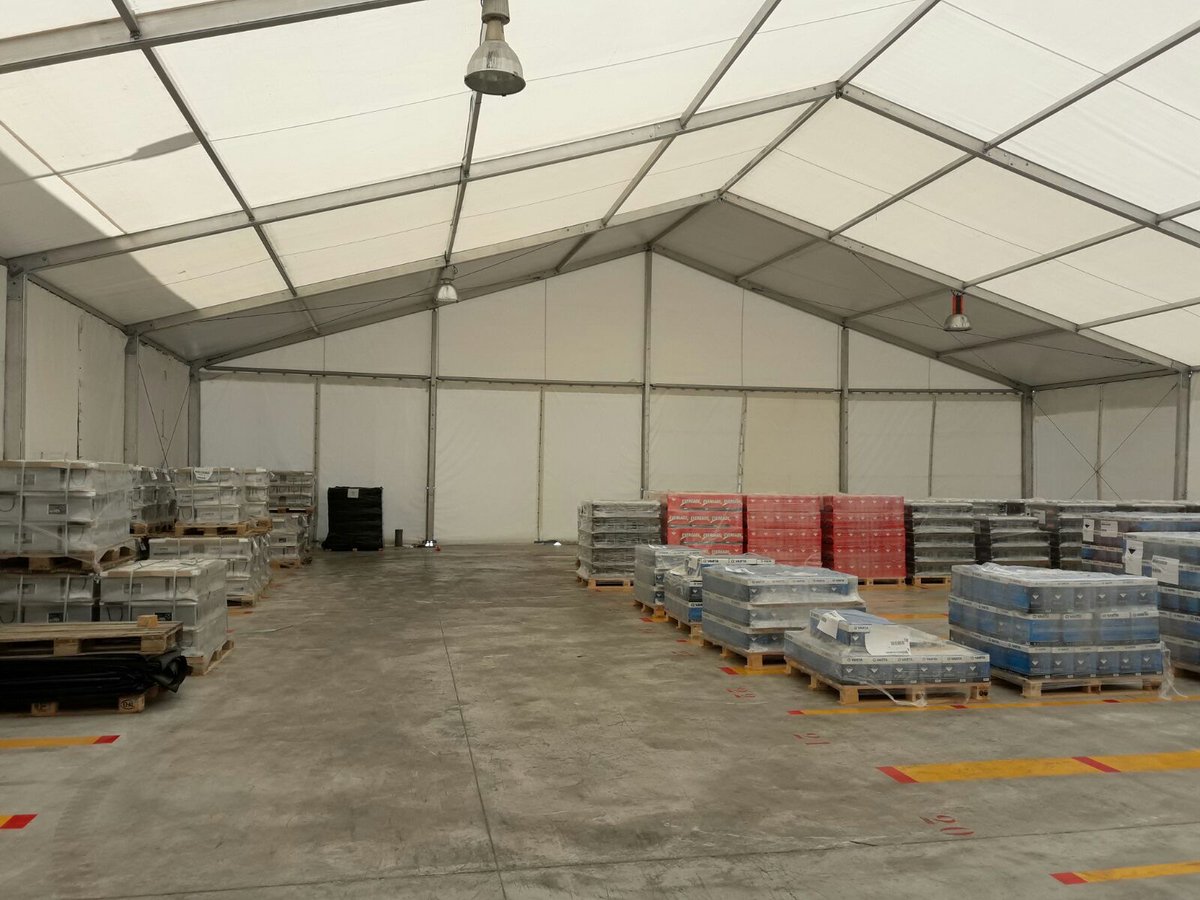 Carpas industriales para almacenamientos en grandes empresas. Alquileres de larga duración.