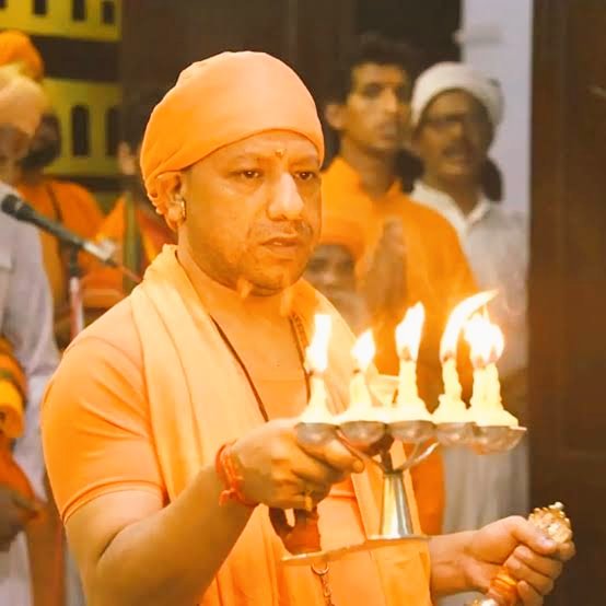 फॉलोवर्स बढ़ना है तो यह मंत्र सदा याद रखें-

#मंत्र- [जो कोई भी "अंग्रेजी नाम" वाले के ट्वीट को रीट्वीट करें उसे बिना बताए "अनफॉलो" कर दें.]

फॉलोवर्स खुद ब खुद तेजी से बढ़ने लगेंगे.☝️😊
#हिन्दू_ह्रदय_सम्राट_योगी