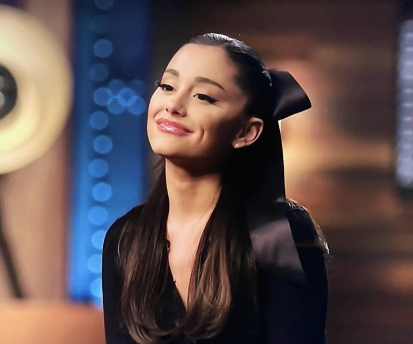 nasapositions's tweet photo. she’s so 🥺 https://t.co/rlHlDte0kw
