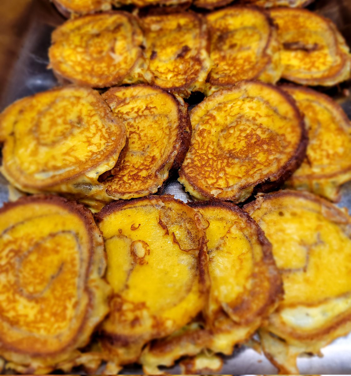 LU_dining1862's tweet photo. Breakfast special this morning! 
Pumpkin Spice Cinnamon Swirl French Toast https://t.co/Hp1AyGgdCH