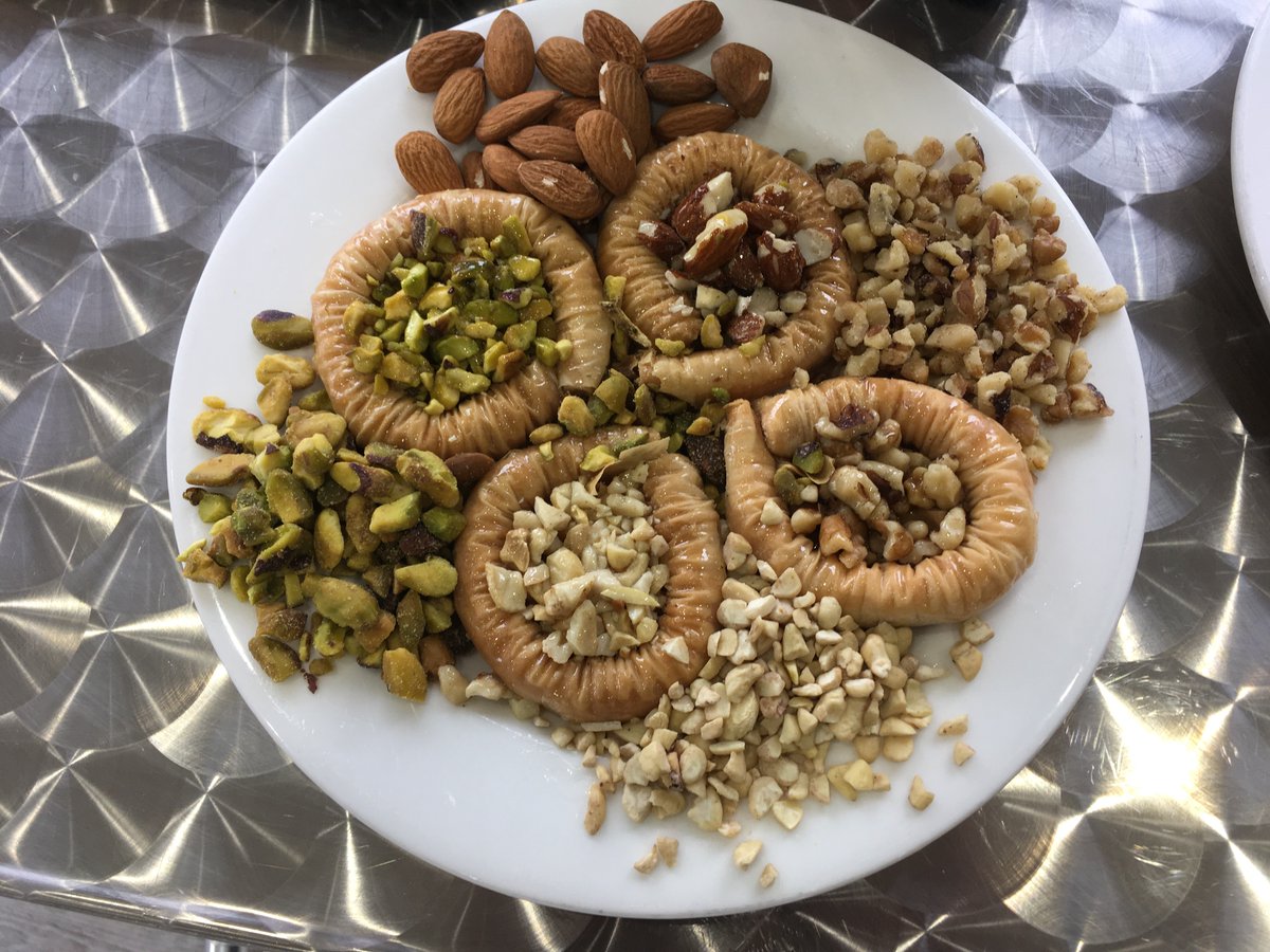 TheTastePhotog1's tweet image. Amazing treats, from Habibi Sweets and Pastries in Lexington.   Just amazing stuff.  Go there often!#EatFirstWithYourEyes #Deliciousness #FoodPhotography #FoodPhotographer #TheTastePhotography #KentuckyFoodPhotographer