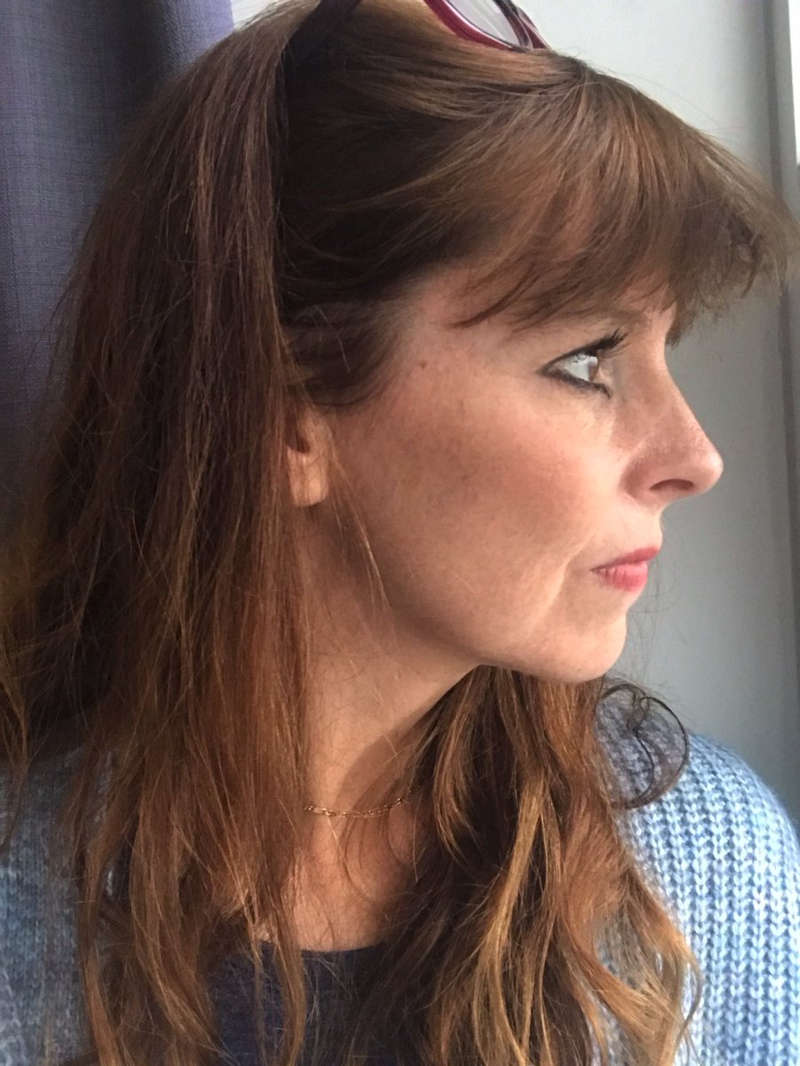 Victoria Stilwell tweet media