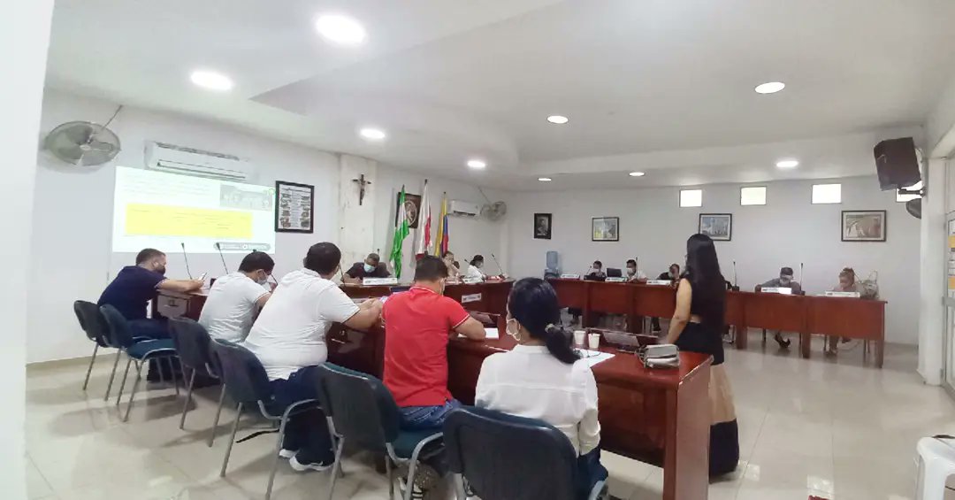 concejoBaranoa1's tweet photo. Sesión correspondiente al de Hoy 23 de Noviembre del 2021, con la presencia de  Secretaria de Salud Municipal le dimos la bienvenida a nuestra Secretaria Dr Vivíana Nieto. 
#unconcejoinnovador 🤝 https://t.co/wnMf9bk0W3