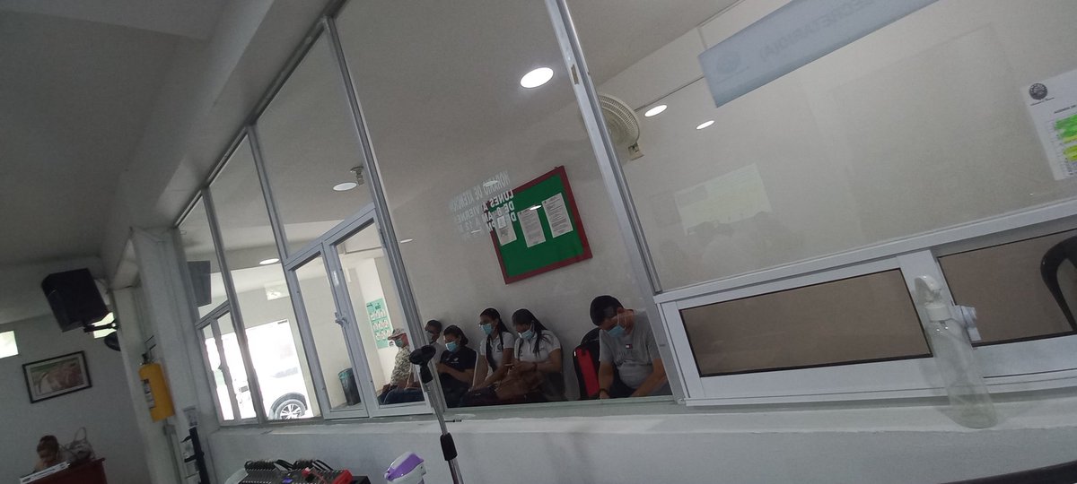 concejoBaranoa1's tweet photo. Sesión correspondiente al de Hoy 23 de Noviembre del 2021, con la presencia de  Secretaria de Salud Municipal le dimos la bienvenida a nuestra Secretaria Dr Vivíana Nieto. 
#unconcejoinnovador 🤝 https://t.co/wnMf9bk0W3