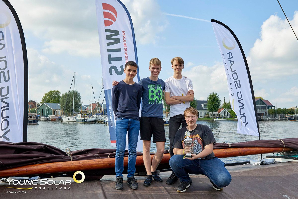 🎉We have a winner! De Social Battle is gewonnen door het Solarteam van het Drachtster Lyceum. Fantastisch gedaan toppers, van harte gefeliciteerd!! Benieuwd naar hun prestatie? 
👉sciencemakers.nl/projecten/2021… #SMANL #jongtalent #publieksprijs