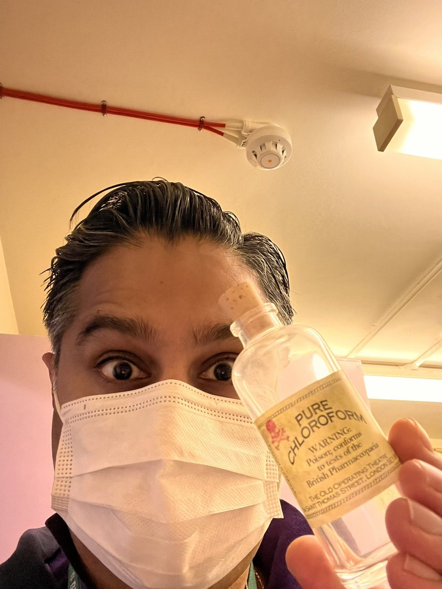 amit_pawa's tweet photo. Spotted something special in the @GSTTanaesthesia library today! @elboghdadly tells me there is some old #regionalanaesthesia equipment too! Hope to take a look at that too! 

@EtherOr_pod https://t.co/JF5cHAzr6P