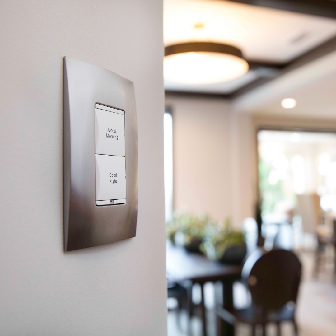 SupremusUk's tweet photo. Check out our website to find out more, click the link in the bio!

#smartswitch #smarthome #homeautomation #homeimprovement https://t.co/6fLKInhWI1