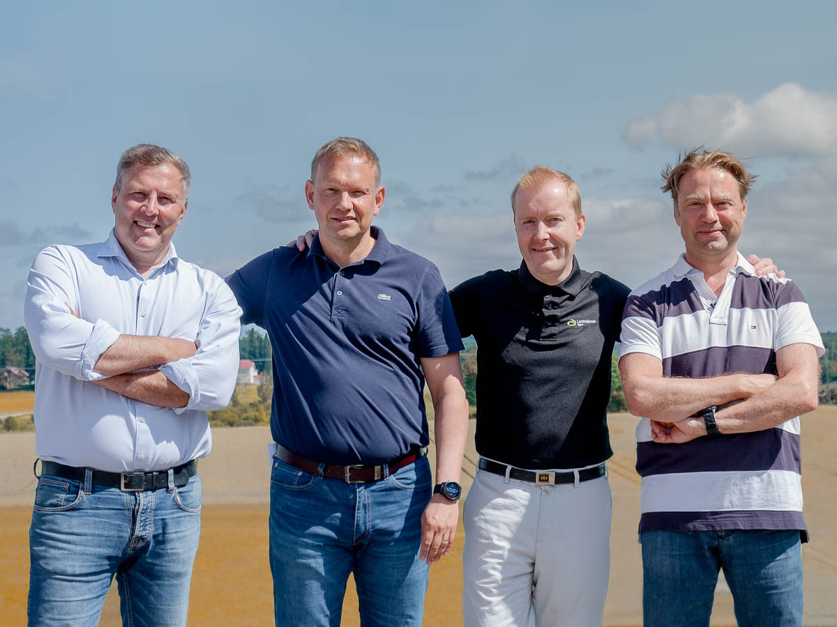 Haluamme, että jokainen suomalainen voi ostaa kestävästi tuotettua leipää. Lantmännenin #ilmastojaluonto viljelyohjelmalla kevennämme ruisleivän hiilijalanjälkeä – muutos lähtee pelloilta🌾
Lue lisää 👉
lantmannen.fi/framtidens-jor… #viljely #ruis #pellostapöytään