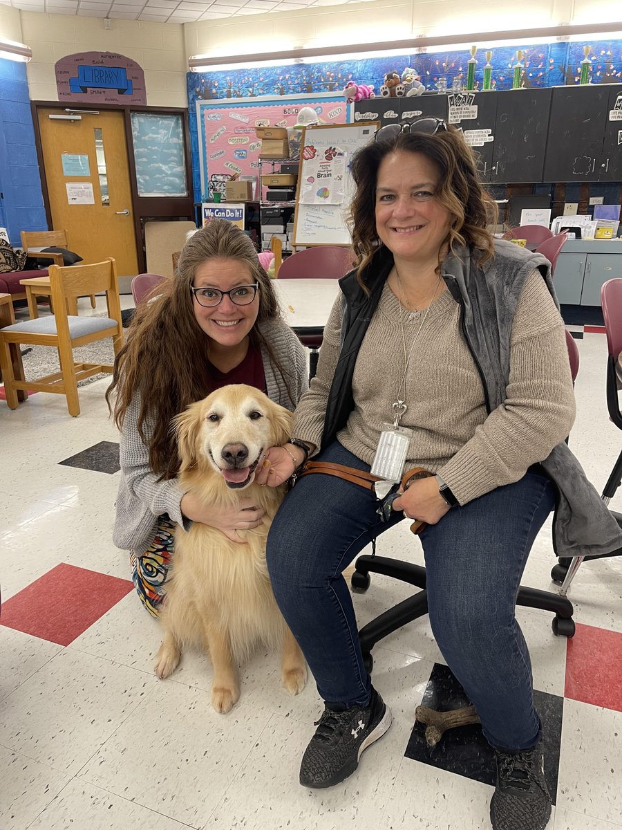 Who is SO excited to be here today for puppy cuddles!?! Welcome back to #TeamCommUNITY Jake. We are all grateful for you and your momma - Sue Oppici. #wwprsd #therapydogs #unplugforacause <a href="/GetLilSpace/">lilspace</a> <a href="/GOYD_devices/">GOYD</a> @TeamNDU