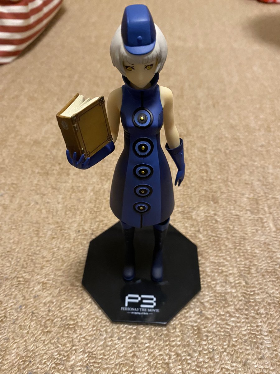 yosuke_59's tweet photo. 「ビジネスのクライアントは人ではなくアートだ🔆」
今日の #LifeEdit の配信動画で学びました🧠
素晴らしいコミュニティに巡りあえて、嬉しいですね✨
こんな型破りなことを学べる場所はレアです💎
楽しいな😄
本日届いたエリザベスのフィギュアを見せて、今日はおしまい🚪
おやすみなさい💤 https://t.co/uCluRPlm5i
