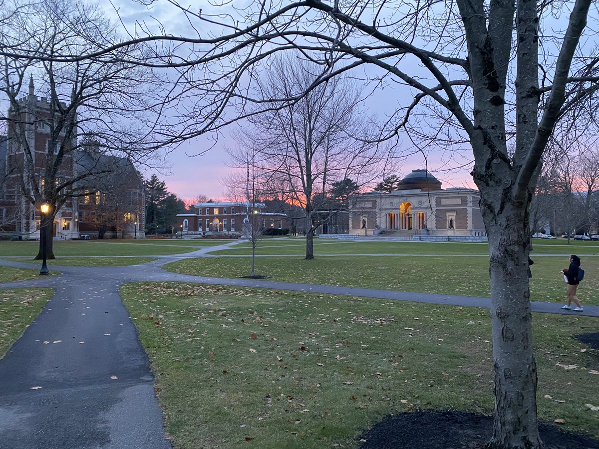 sueinme's tweet photo. The commute yesterday was amazing. Lovely as always #BowdoinCollege https://t.co/JRijOkuT0z