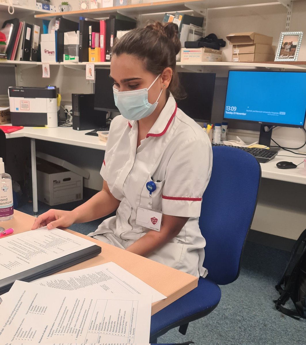 📣 JOURNAL CLUB! 📣 Thank you <a href="/angelicamoutte1/">Angelica Mouttet</a> for presenting a journal inspired by a patient with (severe) antipsychotic medication- induced dysphagia. What an eye opener! 👀 <a href="/RCSLT/">RCSLT 💙</a> #dysphagia 💊