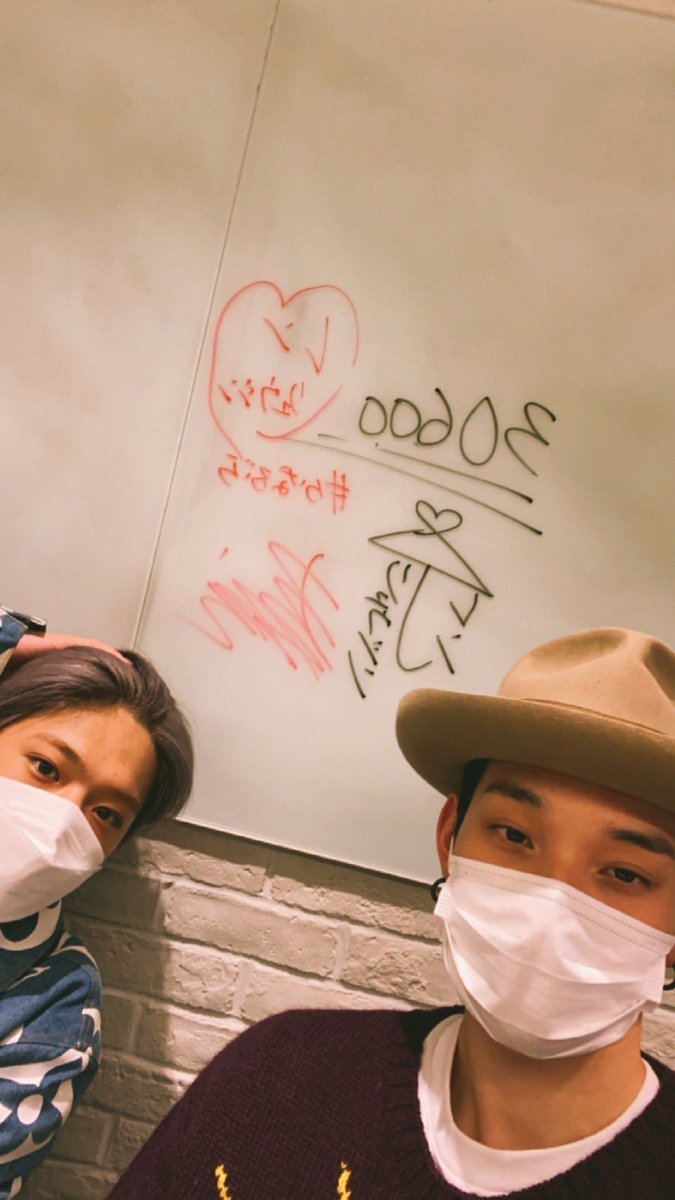 psyfe_member's tweet photo. 廉です🤘🏻

生配信見ていただいた皆さんありがとうございました😊

次は土曜日です😳

#REN
#所JAPANさんは見ましたかー？
#YouTubeチャンネル登録者数100万人
#PSYCHICFEVER https://t.co/HQ2aLxoAwT