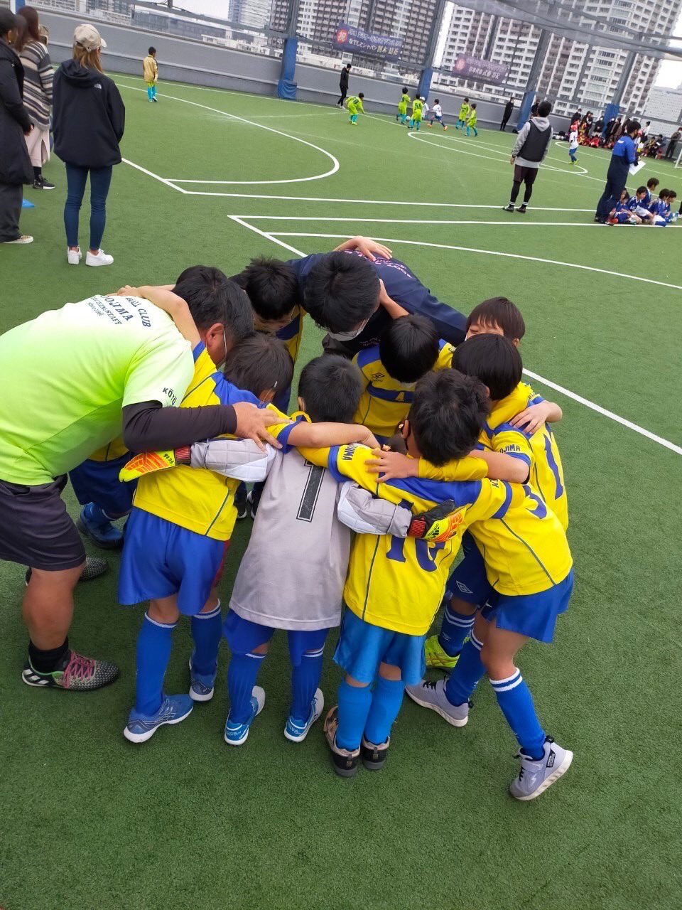 Fc Oojima １年生は バディsc様主催の１年生大会に参加しました 初めての公式戦 サッカーを思い切り楽しみました ニコニコしながら四大小に帰って来たのがとても印象的でした バディsc様 素晴らしい大会へのご招待ありがとうございました