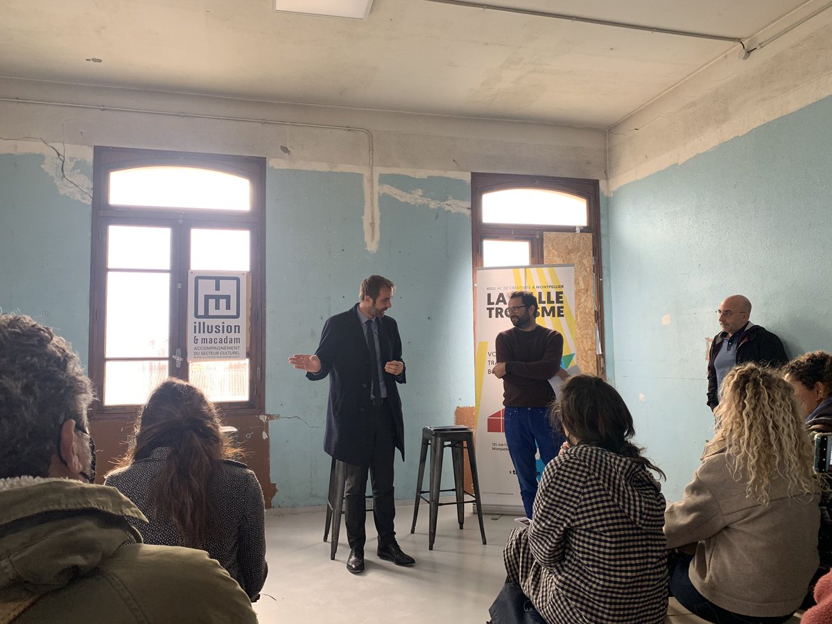 Nous découvrons nos futurs espaces de travail partagés avec <a href="/NETIA_software/">NETIA</a> au cœur des Ateliers Tropisme en compagnie de <a href="/MDelafosse/">Michaël Delafosse - Maire de Montpellier</a>, Maire de Montpellier. #urbanismetransitoire #citécréative
