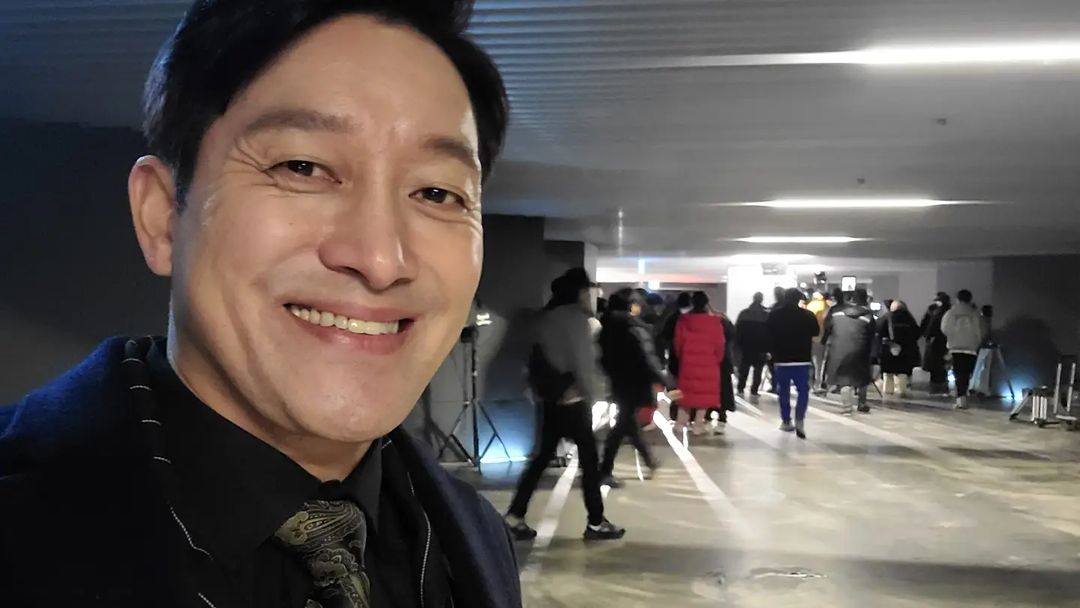 【yheewon35】 #나쁜기억지우개 #드라마 #촬영중 #대박나라 #중년배우 #윤희원 #actor #artist #다시만나길 #화이팅 #김재중 #진세연 대한민국 드라마가...