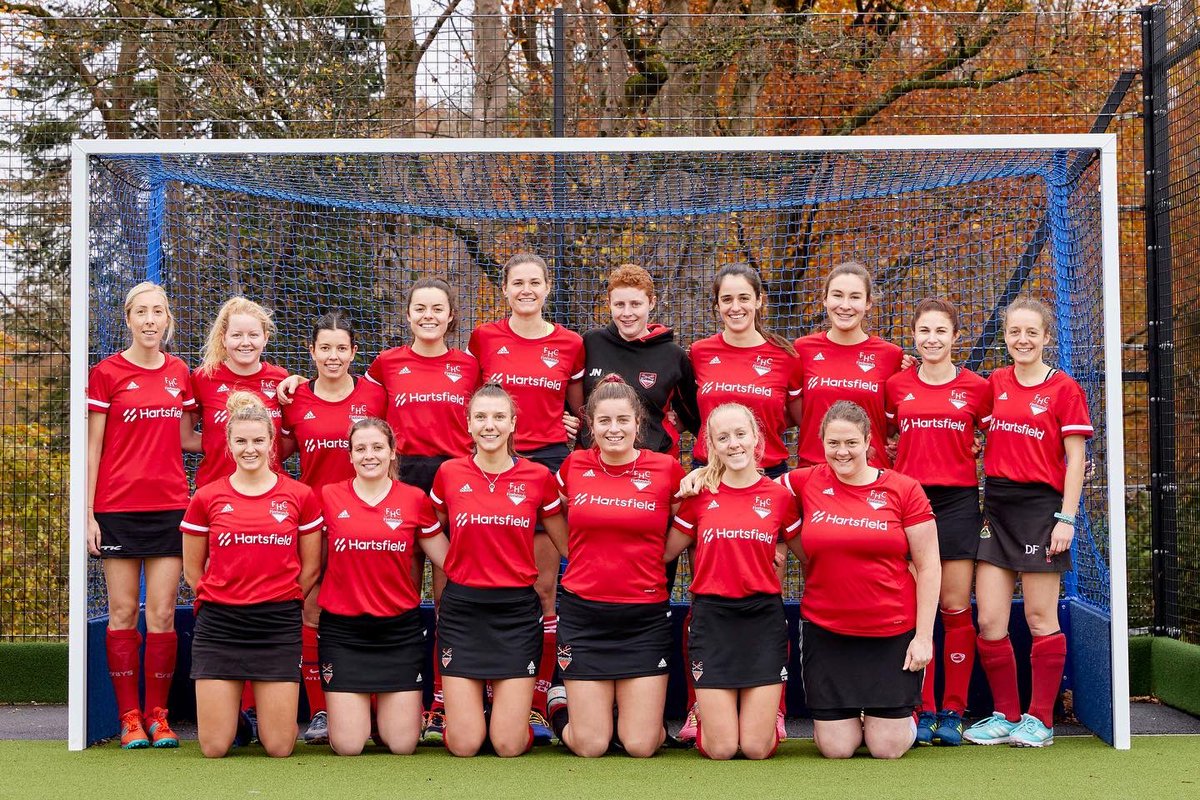 FirebrandsHC's tweet photo. Fantastic to have our amazing new sponsors @HartsfieldGroup come and watch the ladies 1s and men’s 1s in action last weekend 🔥❤️🖤❤️🏑🤩. Thank you for your fantastic support #looksmartplaysmart #Firebrandsfamily #Sponsorship #Bristol #Hockey https://t.co/mGWySUEHf3
