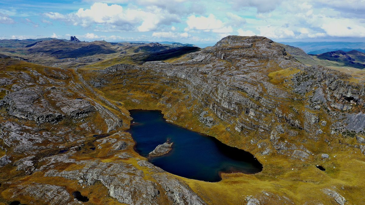 manuelroncal's tweet photo. Lagunas de Alto Perú #Cajamarca, un espacio que debe ser conservado y aprovechado de manera sostenible impulsando iniciativas ecoturísticas. #CajamarcaBiodiversa #UNC #IncaFinch https://t.co/DDTlIuXdno