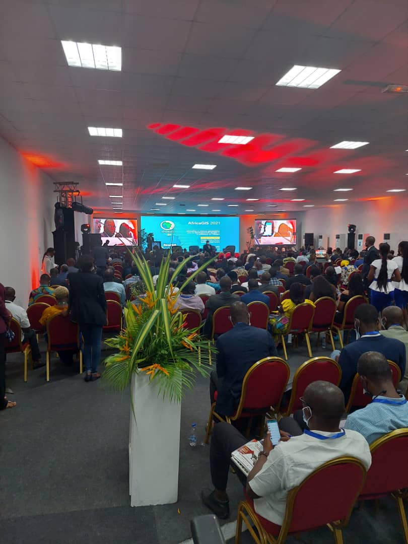 AfricaGIS 2021 kicking off today with the opening plenary! #AfricaGIS #AfricaGIS2021 #GIS #Plenary