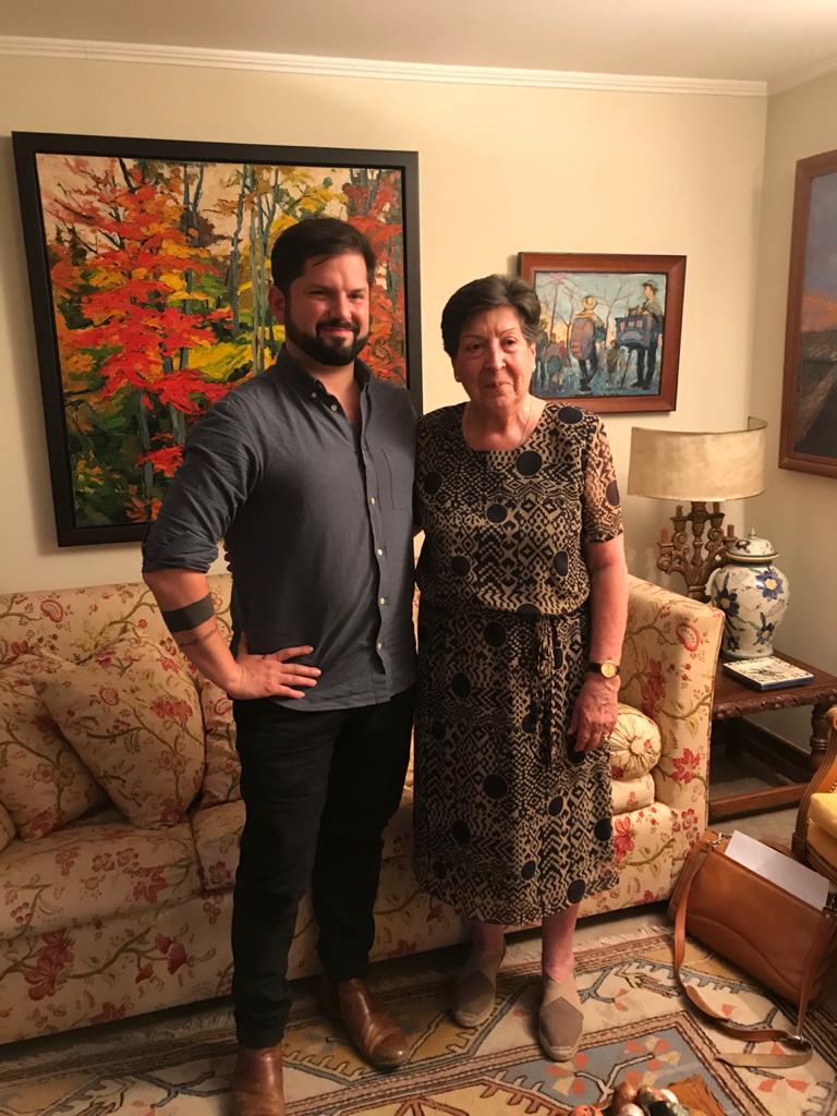 valegodoyb's tweet photo. Presidenta de la DC Carmen Frei se reunió ayer con Gabriel Boric y anuncia que propondrá a la junta respaldarlo en ma segunda vuelta @Cooperativa https://t.co/RG8jOn7m1K