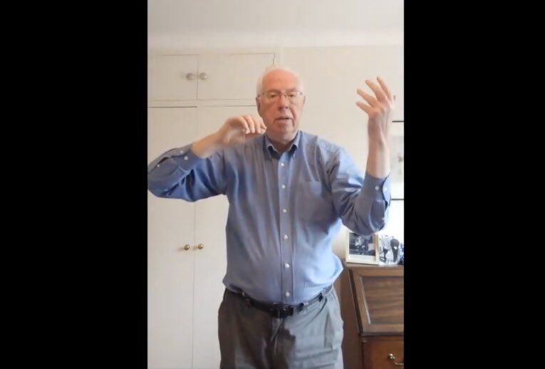 AlexTechEdu's tweet photo. Simple arm routines for #musicians by fabulous #Alexandertechnique teacher @rncmlive Malcolm Williamson. Excellent preparation for playing. Give it a try! https://t.co/m2SMIwxbjU https://t.co/S8aK3laqfk