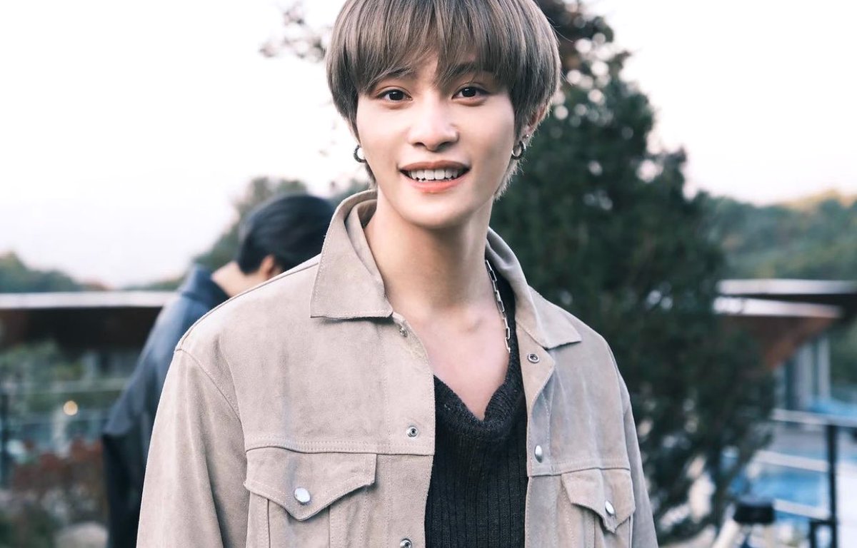 teooo_9's tweet photo. また家族が撮った写真…
オイオイ…(愛しくて泣いているのです🥲)
#WayVlog #WayV #威神 https://t.co/qkpeRP5zvw