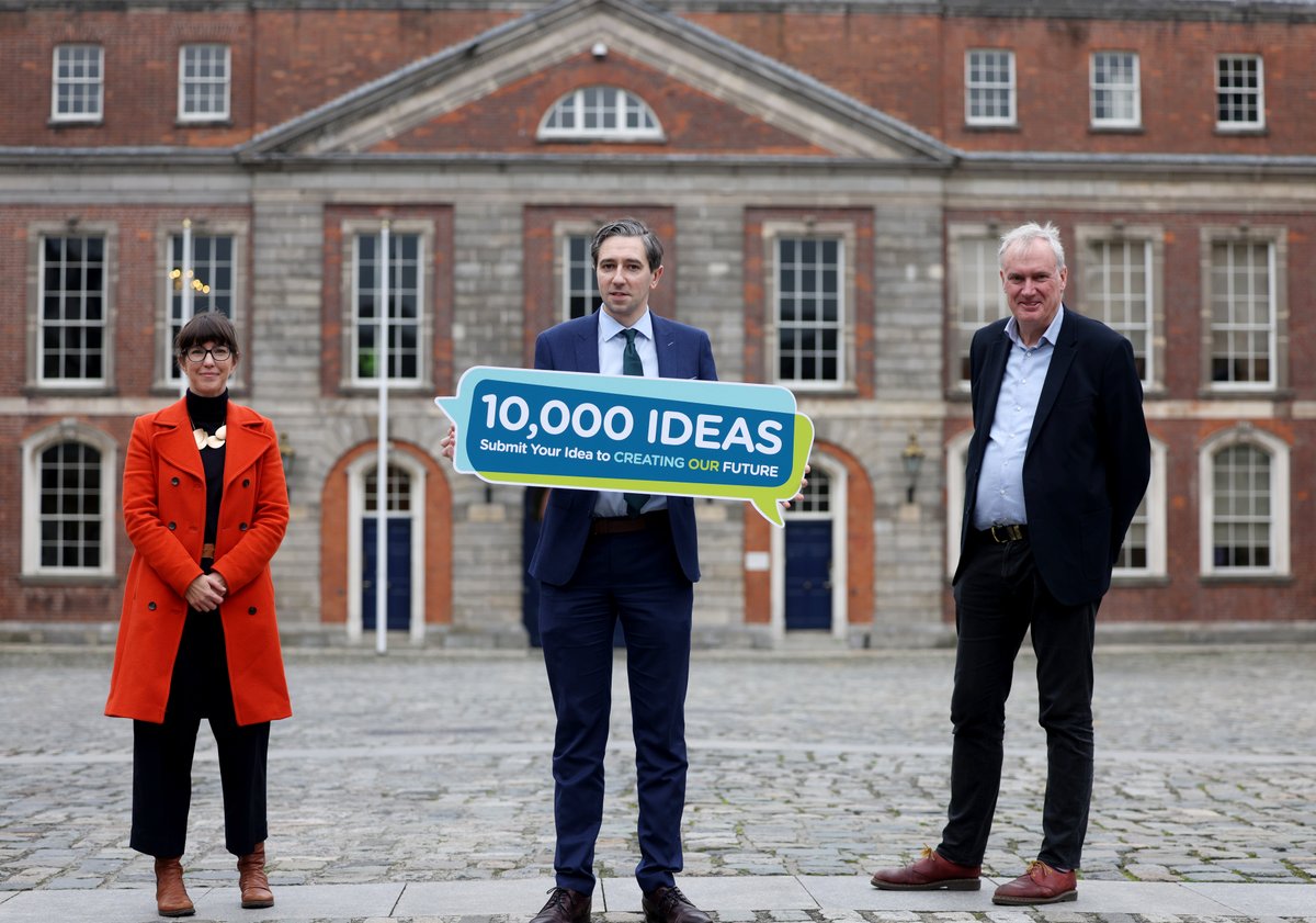 Minister <a href="/SimonHarrisTD/">Simon Harris TD</a>, Prof <a href="/laoneill111/">Luke O'Neill</a> and Prof <a href="/emiliepine/">Professor Emilie Pine</a> are delighted that over 10k ideas have already been submitted to CreatingOurFuture.ie on the future of research in Ireland. Submit YOUR idea before November 30th to have your say #CreatingOurFuture @scienceirel