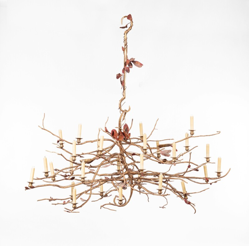 SothebysFr's tweet photo. De la même collection, son pendant, le lustre 'Structure Végétale' pièce unique, s'élève jusqu'à 2,6 millions €, bien au delà de son estimation de 500,000 - 700,000€ #SothebysDesign https://t.co/yHCkcTDKNk