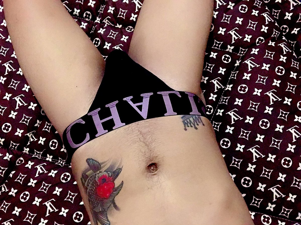 Good night alone ចង់អ្នកគេងអោប👄