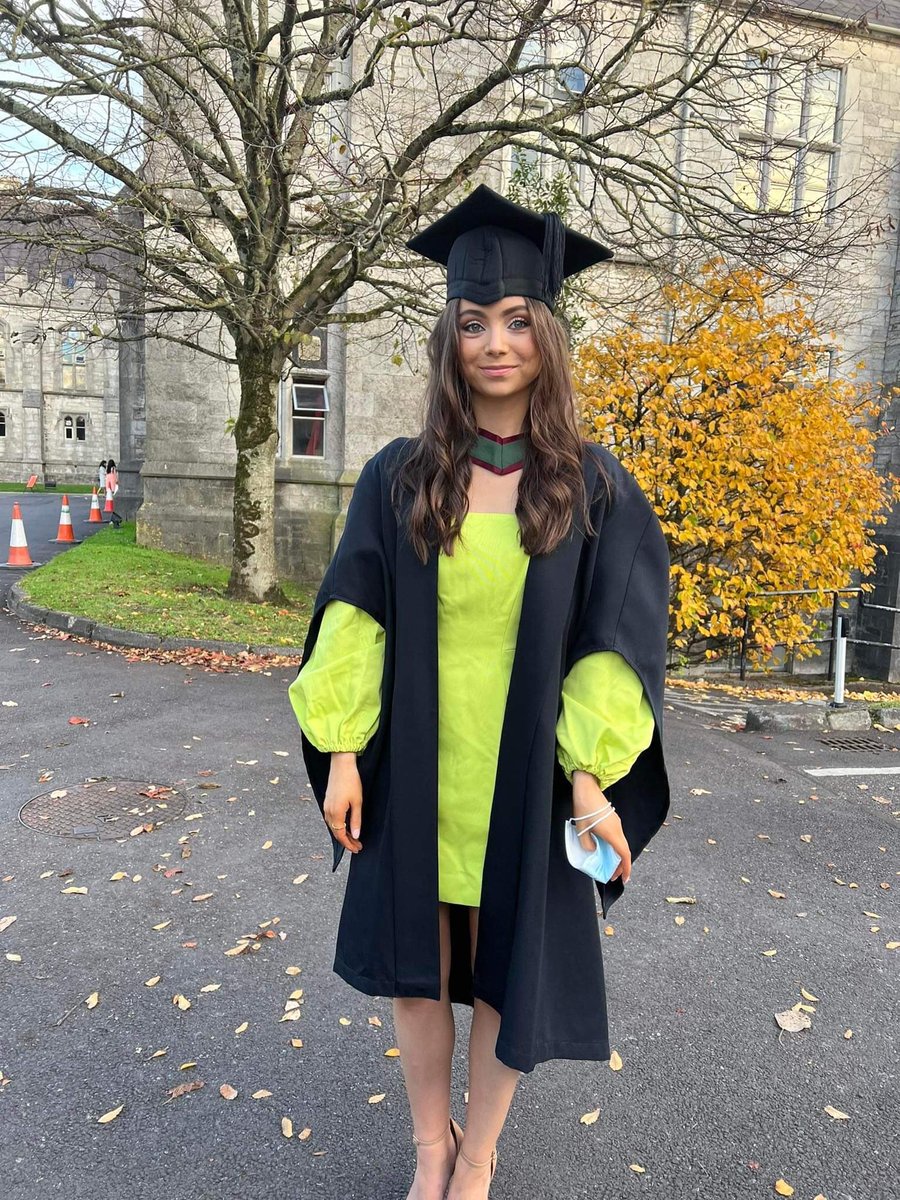SophieHealyThow's tweet photo. So proud to graduate with a first class honours in International Development and Food Policy this weekend!!! ☺️🎓 Onto the next chapter, thank you @UCC 💛 https://t.co/EVFQ7GXTpk