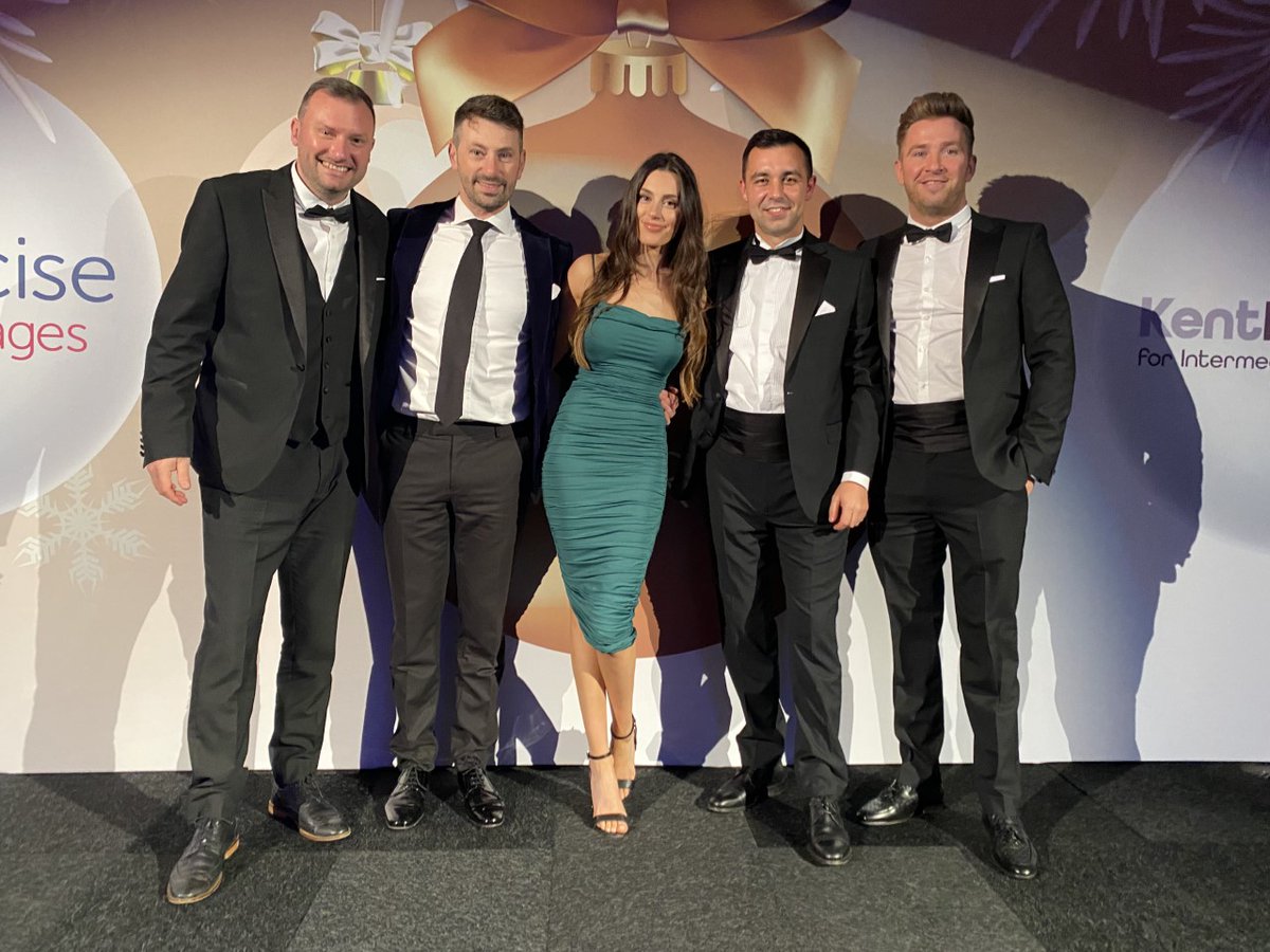 _affinitygroup_'s tweet photo. We did it! 🙌
Affinity Group won 'Protection Broker of the Year 2021' at the Mortgage Introducer Awards last night 🤩
Thank you, thank you, thank you 🙏
#MIAwards #AffinityandBeyond #ThankYou https://t.co/1f3F9frCcD