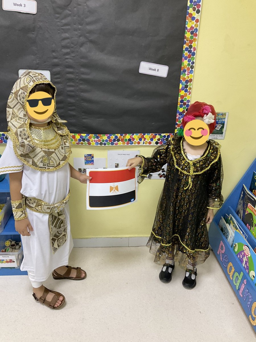 MissHowellsUSW's tweet photo. We had so much fun for international day last week! It's always so lovely to see the children in their national clothes - they're all so proud of the country they come from!🥰 https://t.co/sXu4KhfLuj